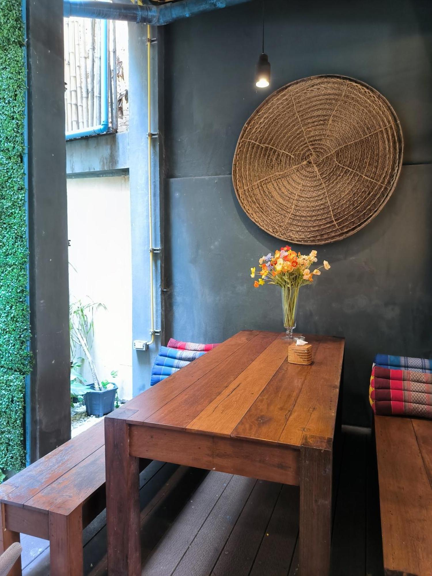 Whereder Poshtel Ούντον Τάνι Εξωτερικό φωτογραφία
